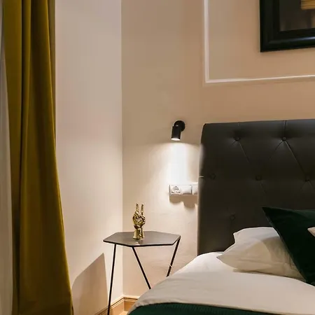 8 Suites Budapest
