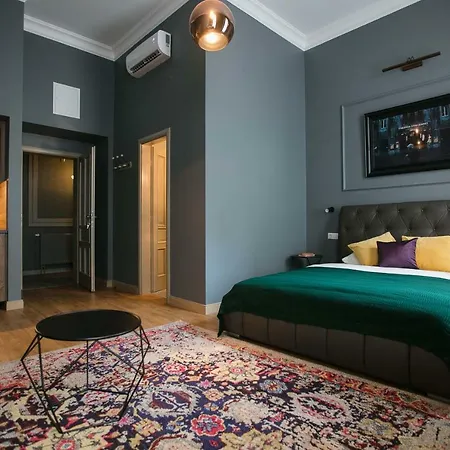 8 Suites Будапешт